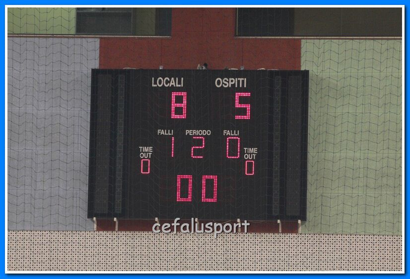 121110 sport2 526_tn.jpg